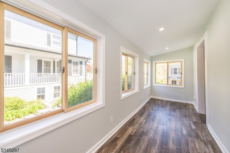 Burnham Park - Residential Lease