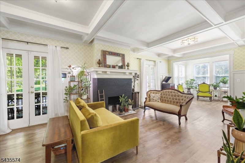 Doddtown/Watsessing - Residential
