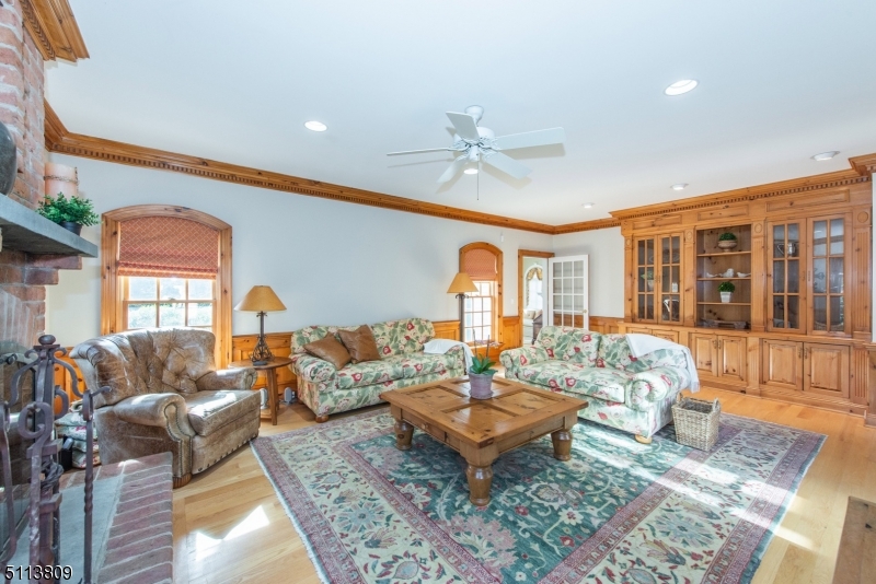 Sheepfield Farms - Residential