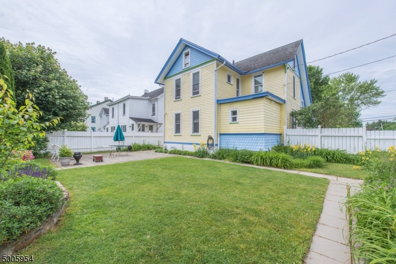 College Section - Residential