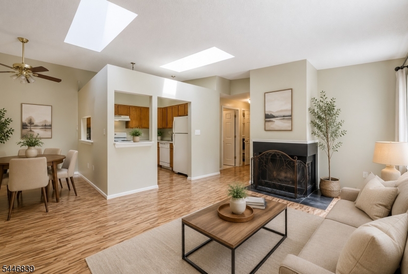 Society Hill/Somerset 03 - Residential