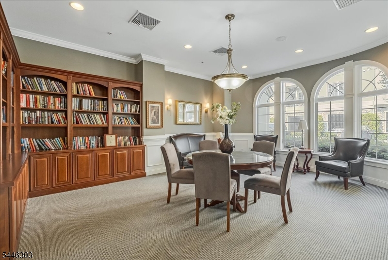 Royal Club at Winthrop - Residential