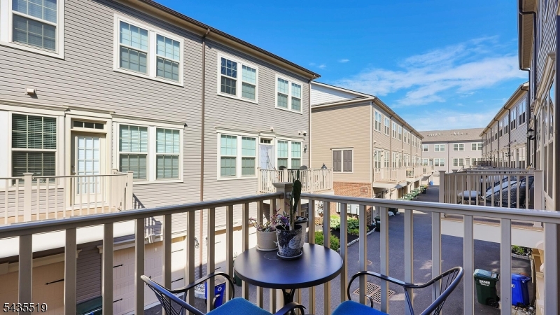 Somerville Station - Residential