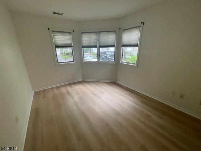 Montville Chase - Residential Lease