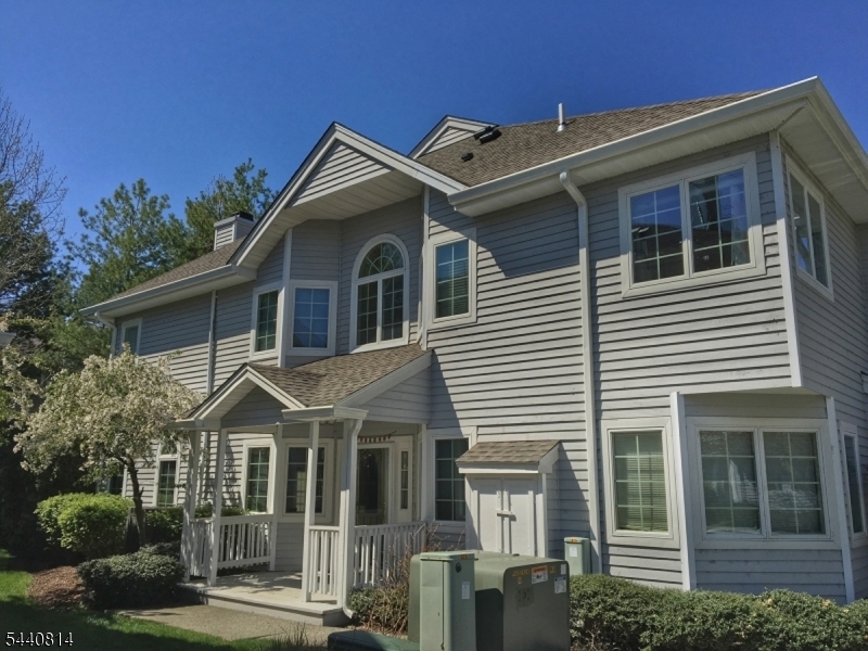 Montville Chase - Residential Lease