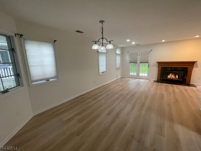 Montville Chase - Residential Lease