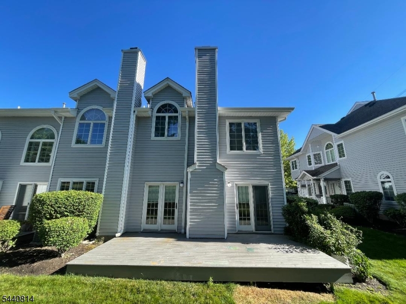 Montville Chase - Residential Lease