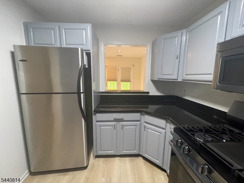 Montville Chase - Residential Lease