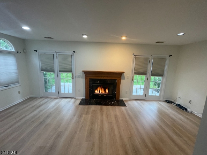 Montville Chase - Residential Lease