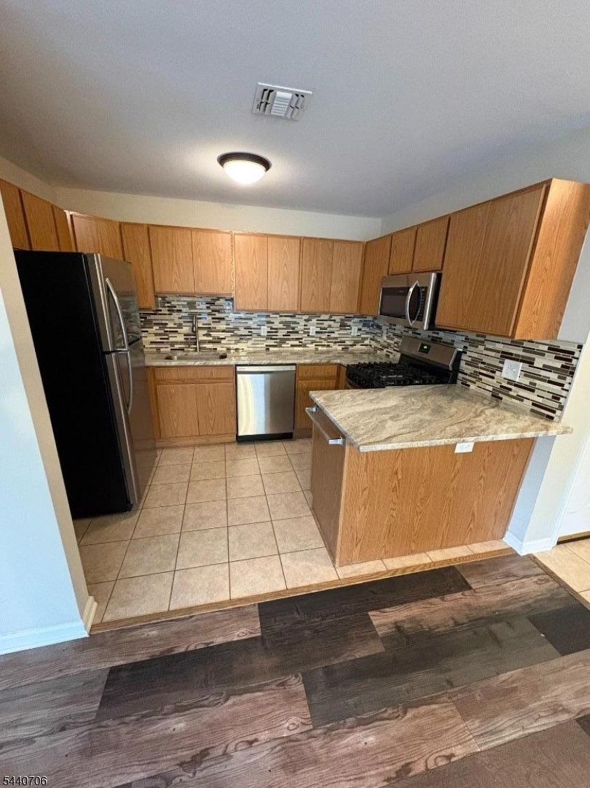 Falcon Ridge - Residential