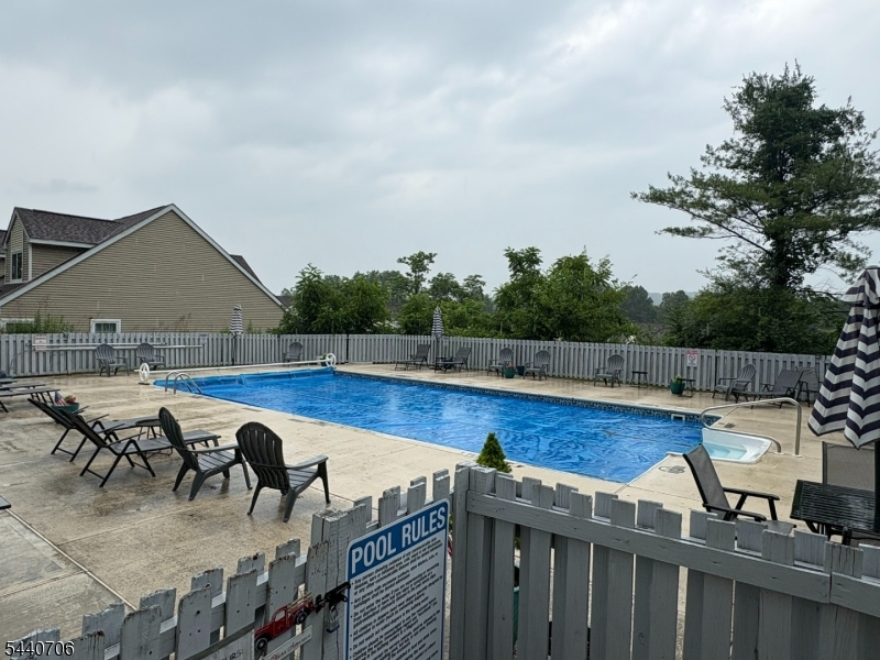 Falcon Ridge - Residential