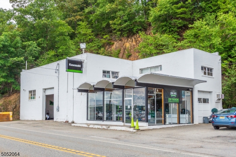 Greenwood Lake Front - Commercial Sale