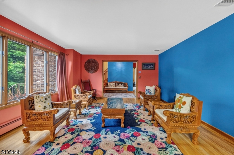 Oak Ridge - Residential