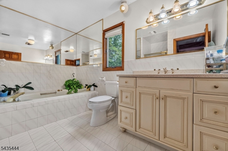 Oak Ridge - Residential