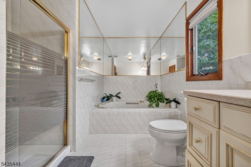 Oak Ridge - Residential