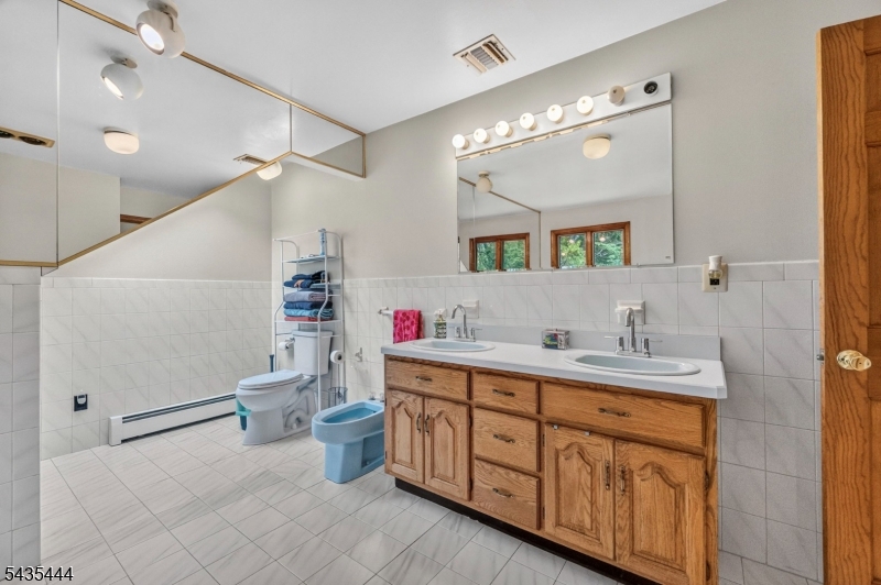 Oak Ridge - Residential