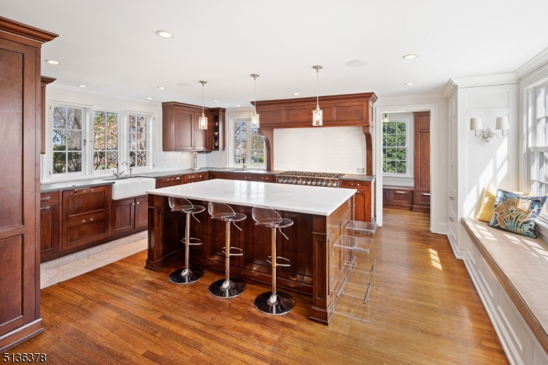 Oak Ridge - Residential