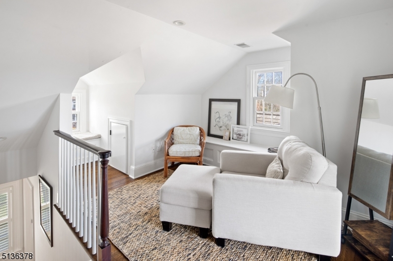 Oak Ridge - Residential