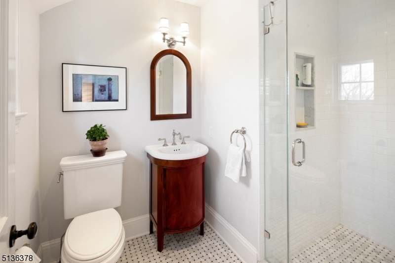 Oak Ridge - Residential