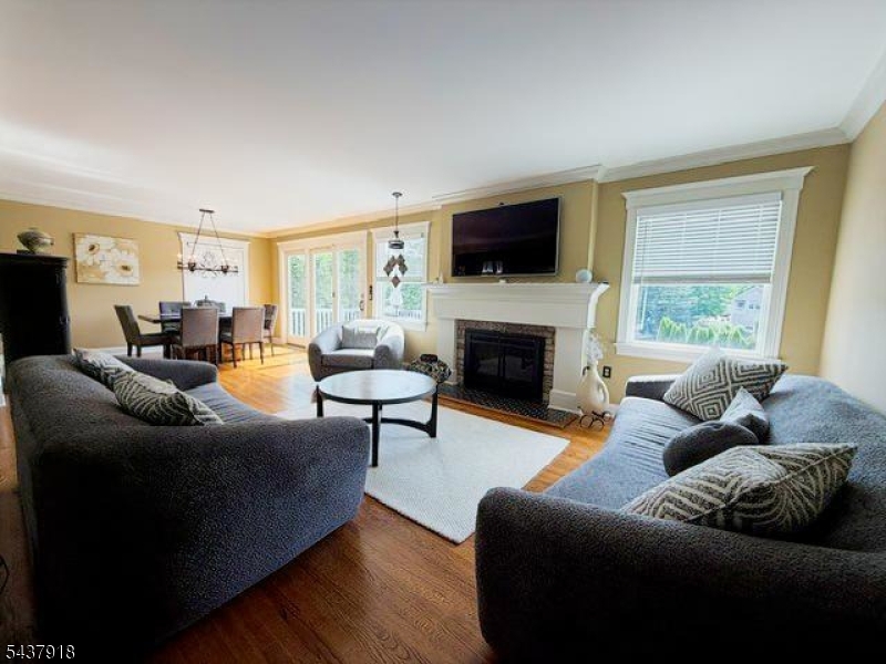 High Crest Lake - Residential
