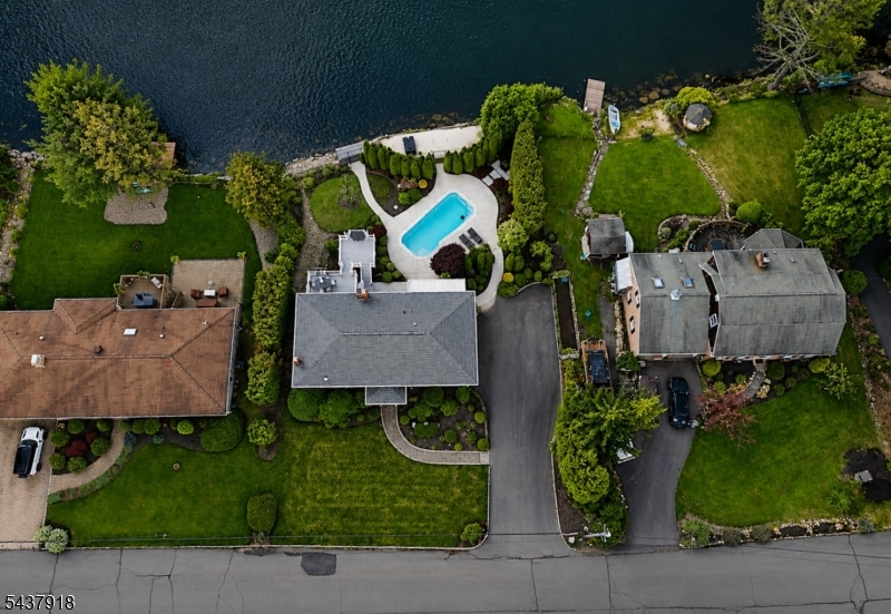 High Crest Lake - Residential