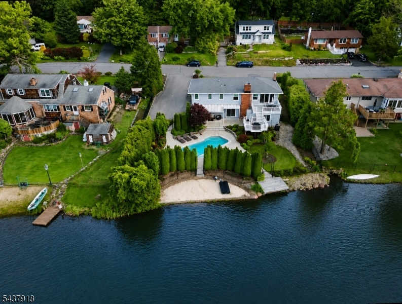 High Crest Lake - Residential