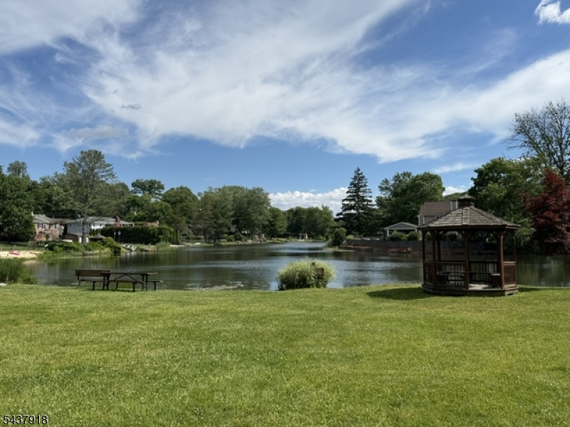 High Crest Lake - Residential