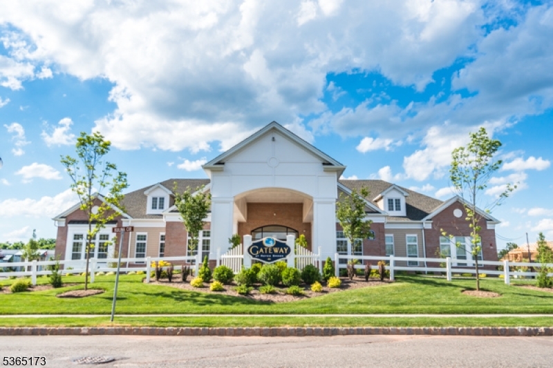 Gateway at Royce Brook - Residential