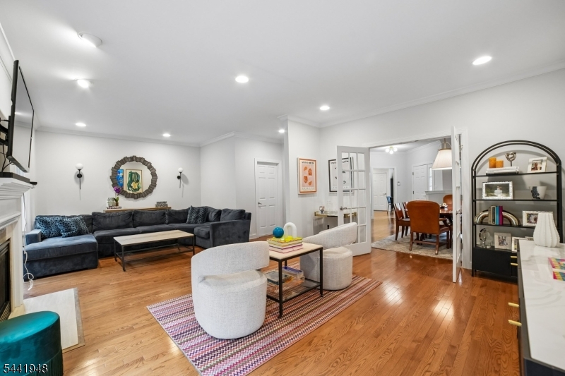 Regency Club - Residential
