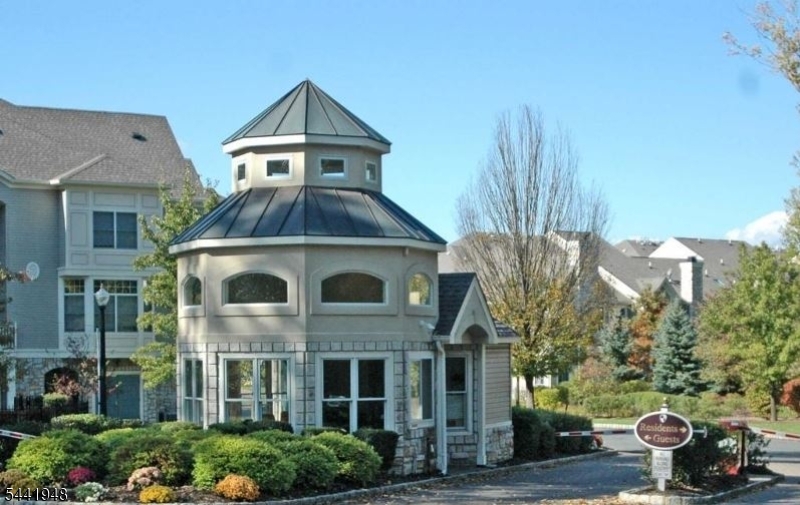 Regency Club - Residential