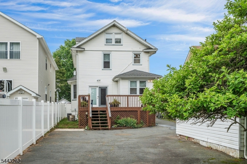 Connecticut Farms - Residential