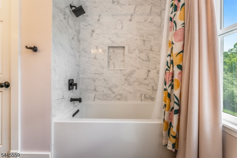 Pacesetter- Haymarket - Residential