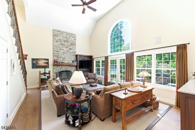 Estates at Fox Hollow Lake - Residential