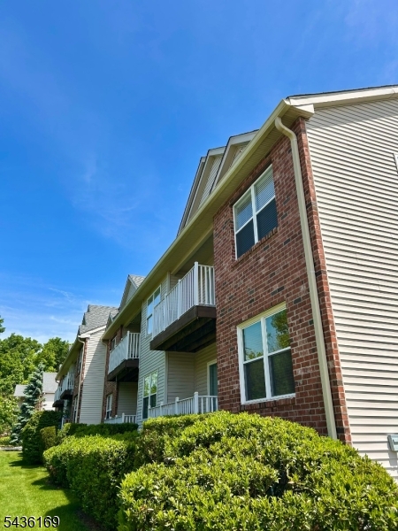 Hanover Park Condos - Residential