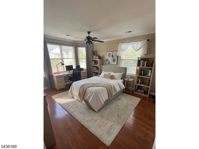 Hanover Park Condos - Residential