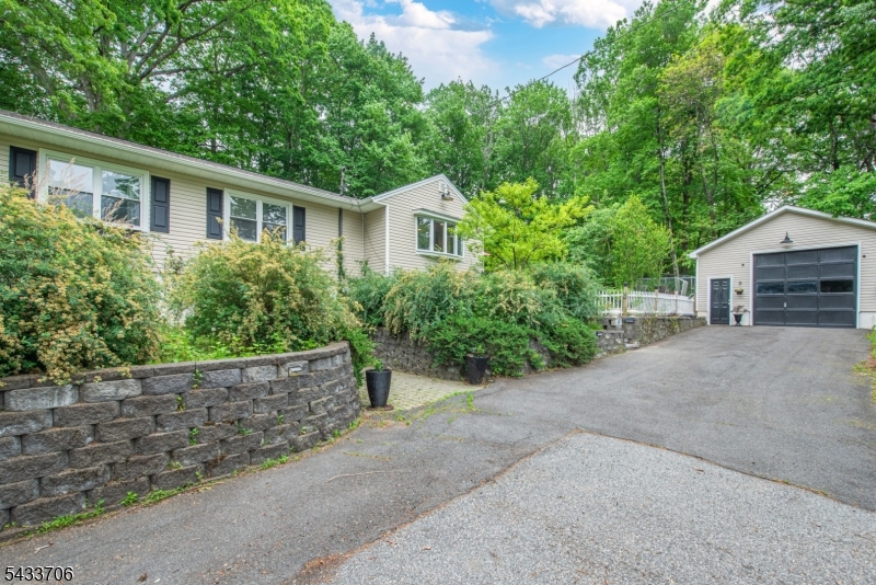 LOWER WEST MILFORD - Residential