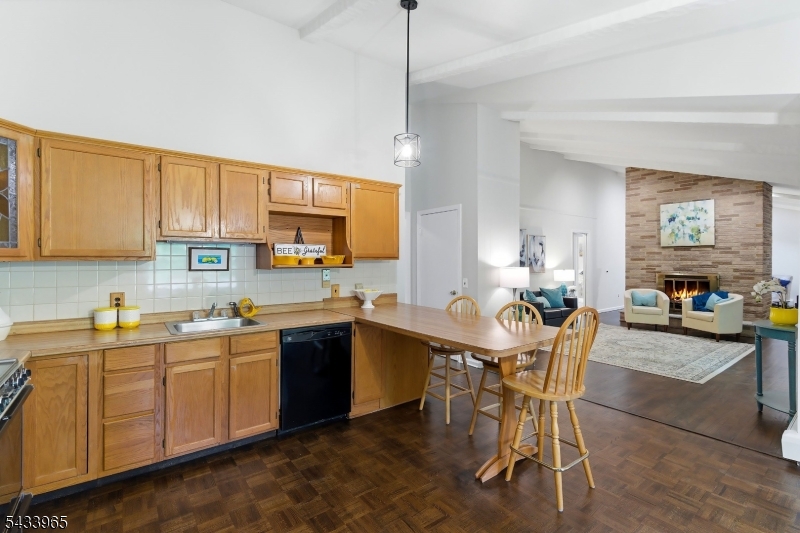 Maple Hill - Residential