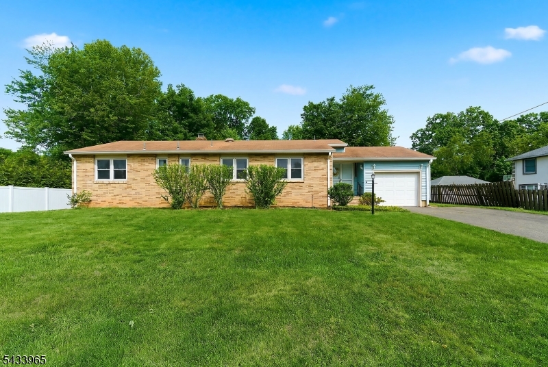 Maple Hill - Residential