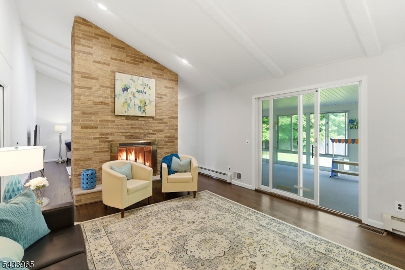 Maple Hill - Residential