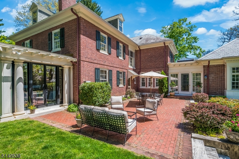 Hill - Residential