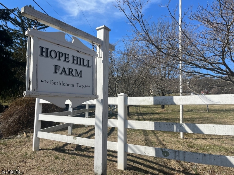 Looking for privacy and breathtaking space?  Look no more!   ALL UTILITIES INCLUDED -except cell phone carrier.  This apartment is the perfect place.  1 - 2 year- or longer rental available.  1 beautiful bedroom, fully updated kitchen and full updated bath with tub.  Available asap.
