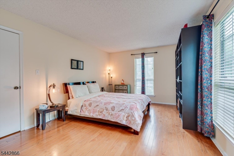 Governors Pointe - Residential