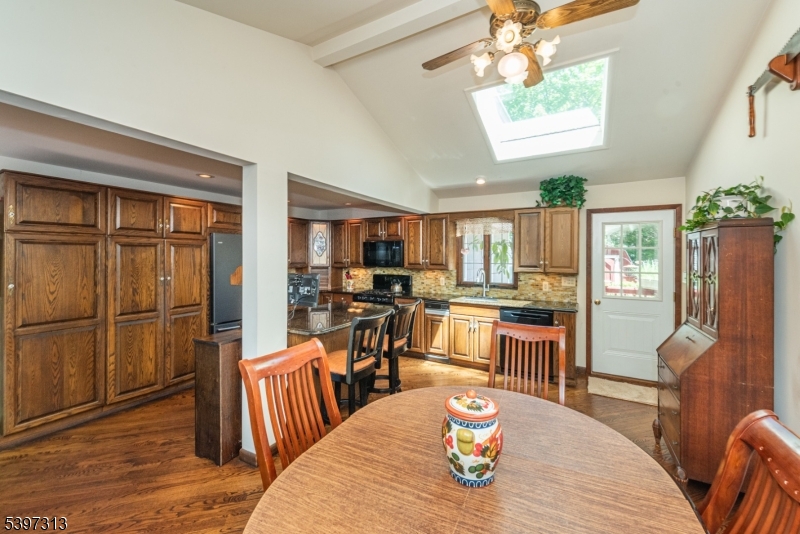 Fayson Lakes - Residential