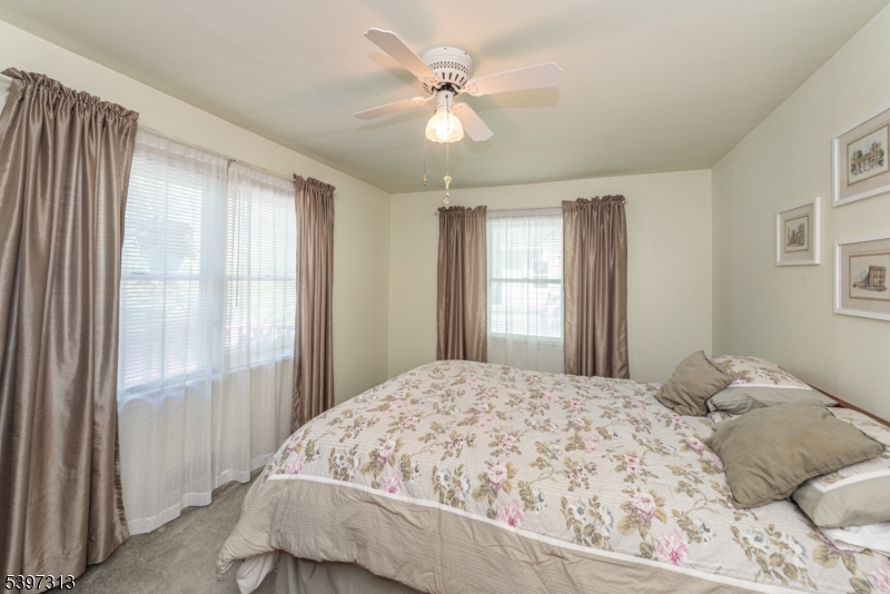 Fayson Lakes - Residential