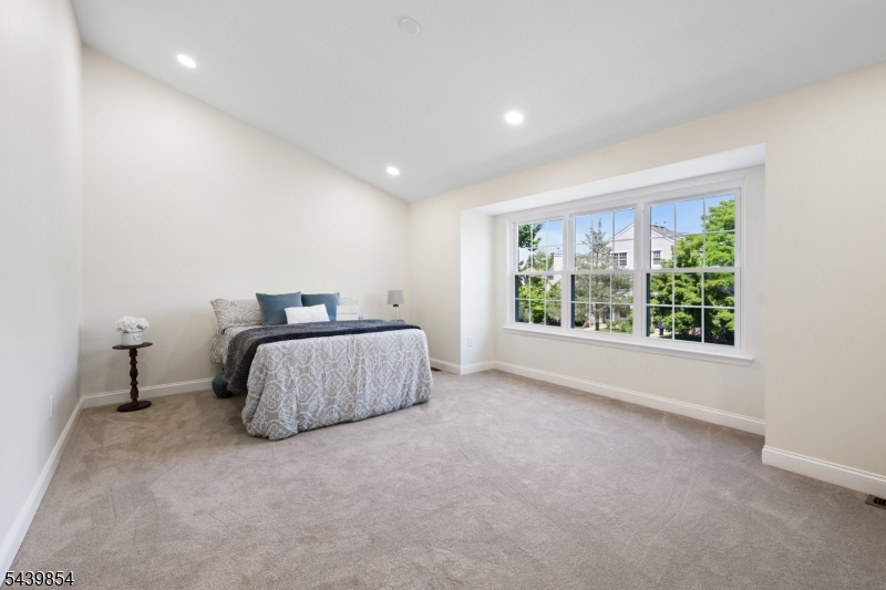 Bridle Club - Residential