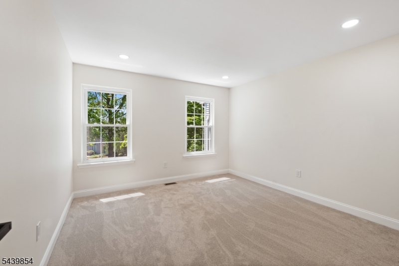 Bridle Club - Residential