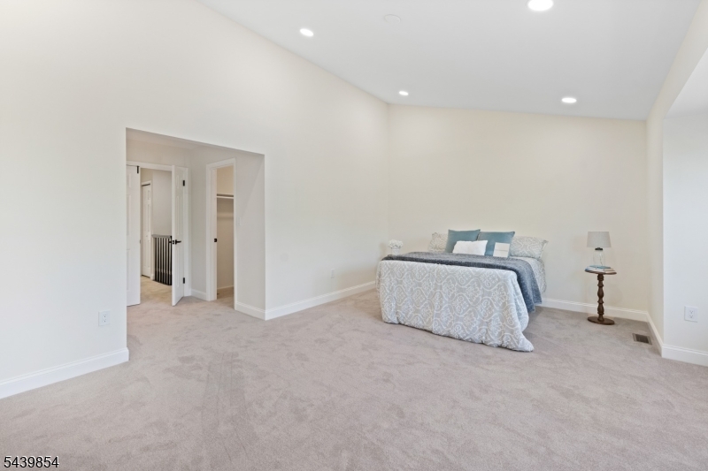 Bridle Club - Residential