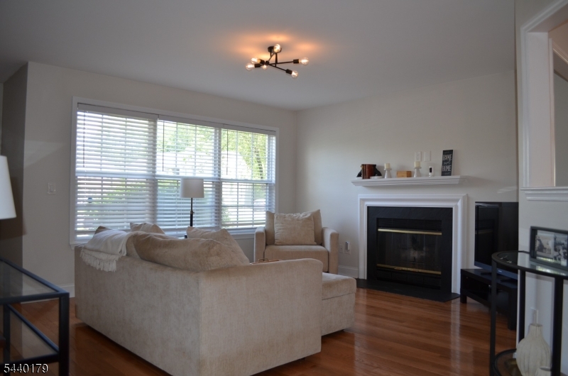 Eden Lane - Residential