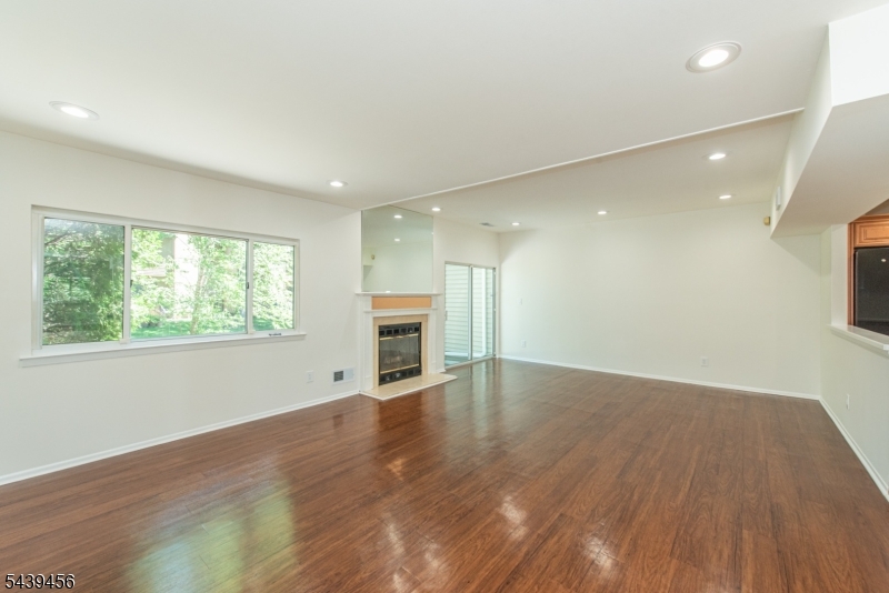 Castle Ridge Townhomes - Residential Lease