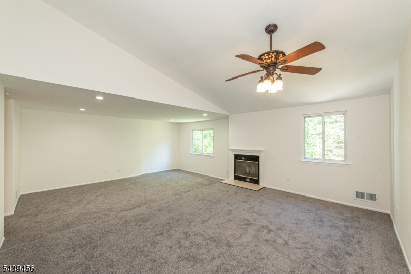 Castle Ridge Townhomes - Residential Lease